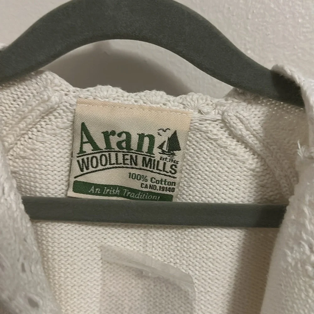 Aran Woollen Mills Irish baby Sweater - Picture 2 of 3